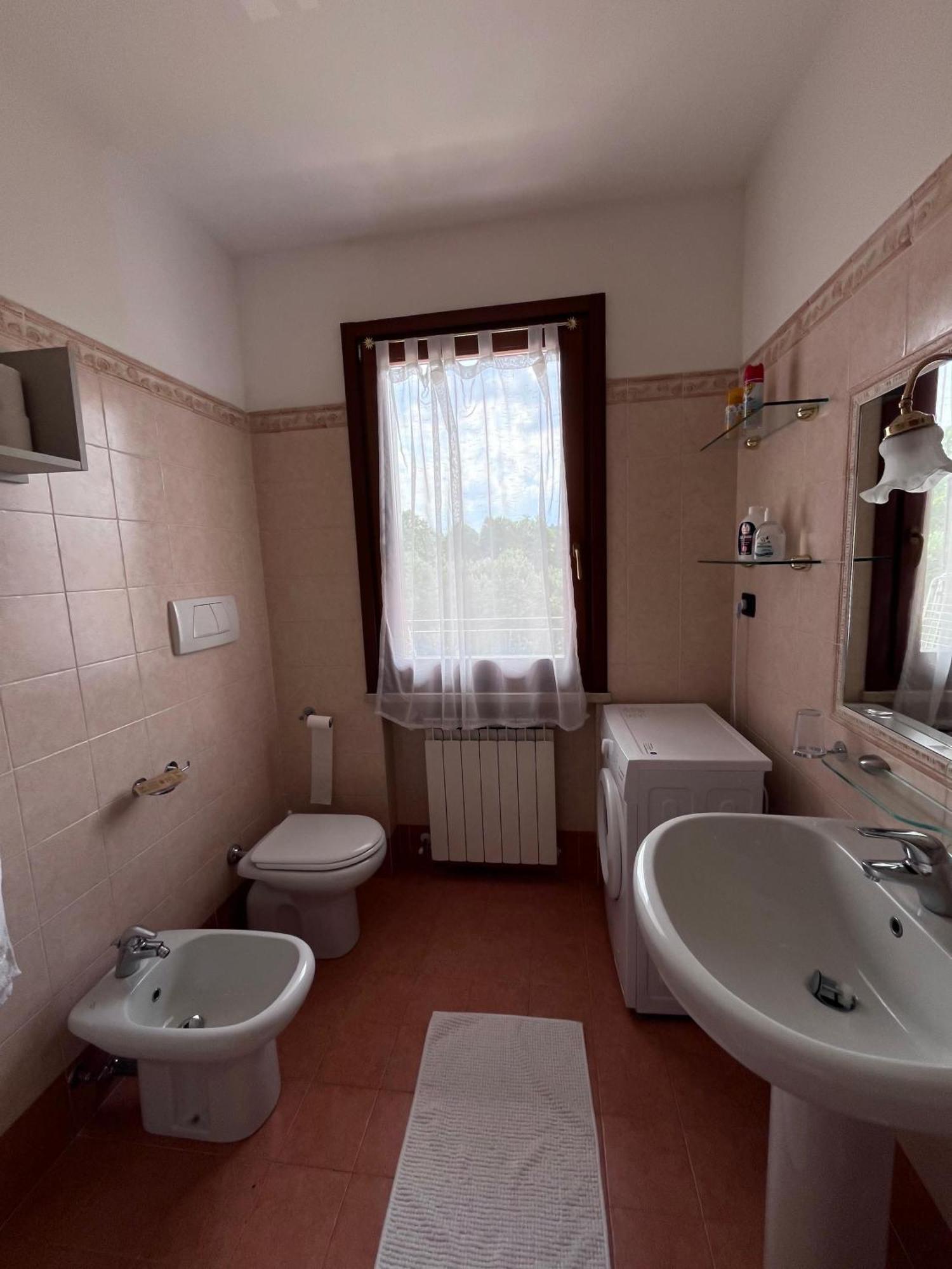 Appartamento Gaja Lonato del Garda Exterior foto
