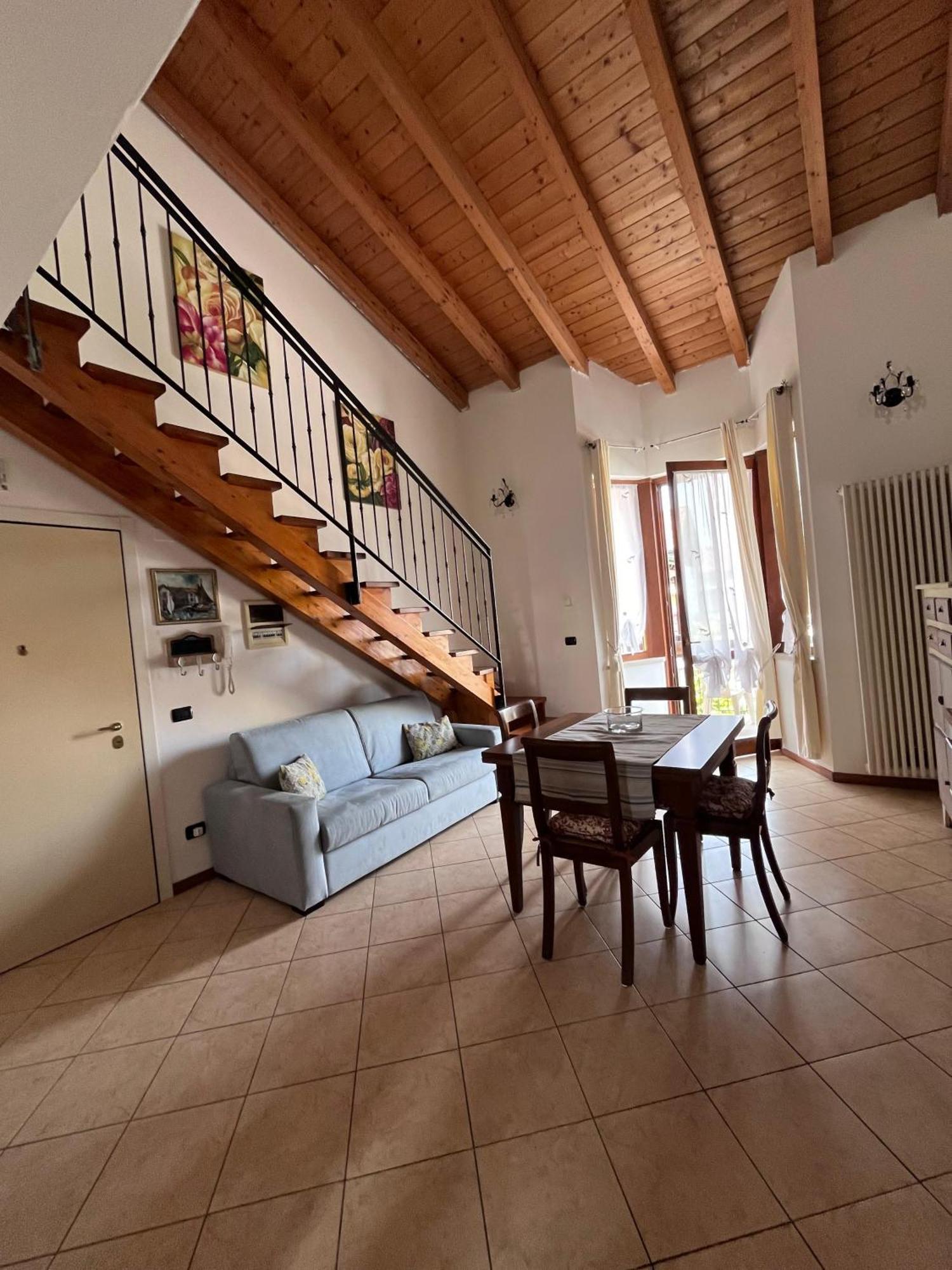 Appartamento Gaja Lonato del Garda Exterior foto